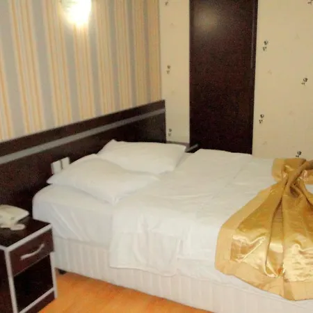 Hotel Asmin 2*